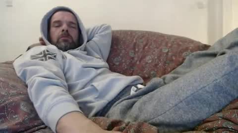 schmoose online show from 01.14.25