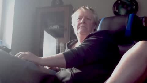 Thomas online show from 02.23.25