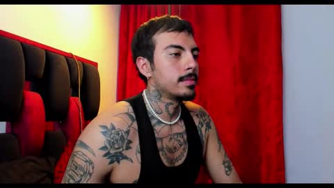 Alejandro help me to reach 200 thumps up online show from 03.20.26