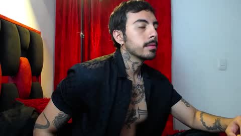 Alejandro help me to reach 200 thumps up online show from 04.14.26