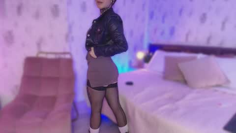 Scolw  online show from 10.01.25