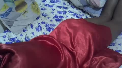 Its Lilly online show from 12.09.24