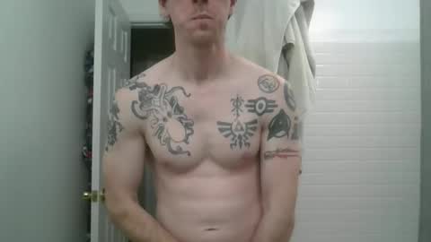 Snapshot of scottiehottie42 chatting on 02.04.25 scottiehottie42 online show from 02.04.25