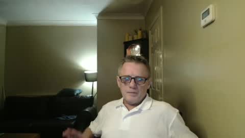 Snapshot of scottsman214 chatting on 12.20.24 James online show from 12.20.24