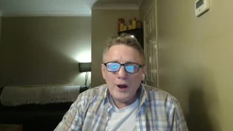 Snapshot of scottsman214 chatting on 12.31.24 James online show from 12.31.24