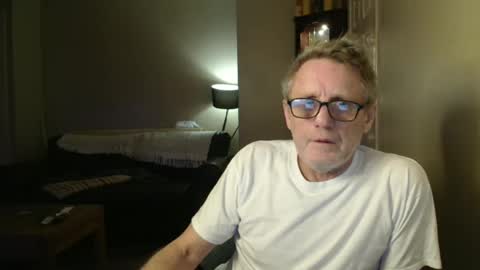 Snapshot of scottsman214 chatting on 02.04.25 James online show from 02.04.25