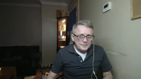 Snapshot of scottsman214 chatting on 03.10.26 James online show from 03.10.26