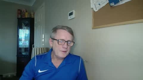 Snapshot of scottsman214 chatting on 05.04.26 James online show from 05.04.26