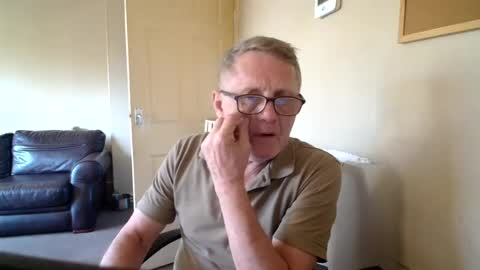 Snapshot of scottsman214 chatting on 07.14.26 James online show from 07.14.26