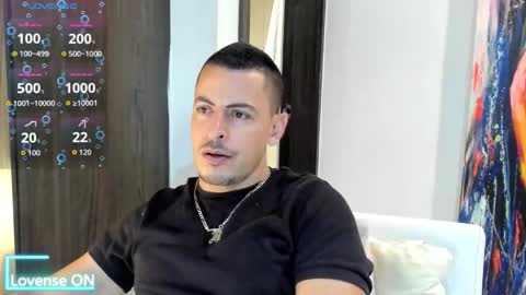 Snapshot of scotty_music chatting on 10.25.25 Ricardo online show from 10.25.25