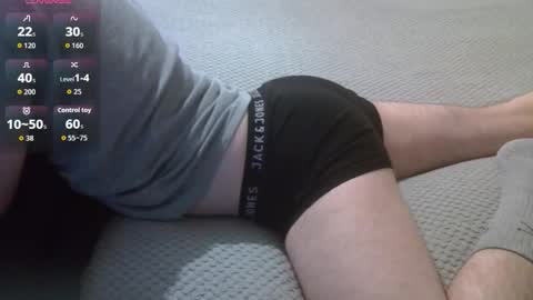 Snapshot of scottyboyyy94 chatting on 11.06.25 scottyboyyy94 online show from 11.06.25