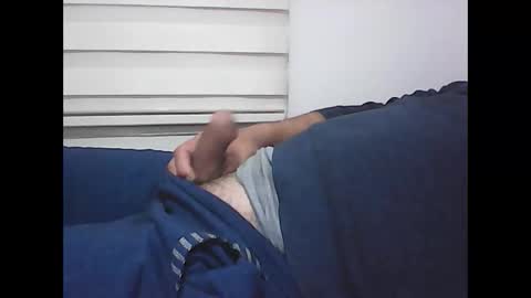 Snapshot of screw2 chatting on 12.17.25 Evren online show from 12.17.25