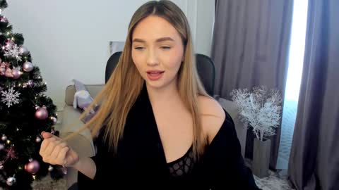 Kate online show from 12.18.24