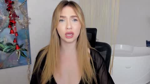 Kate online show from 01.14.25