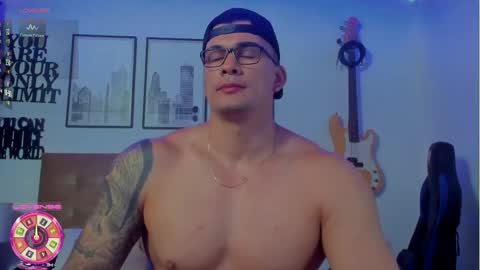 Snapshot of sean_carrera69 chatting on 10.14.25 Sean Carrera online show from 10.14.25