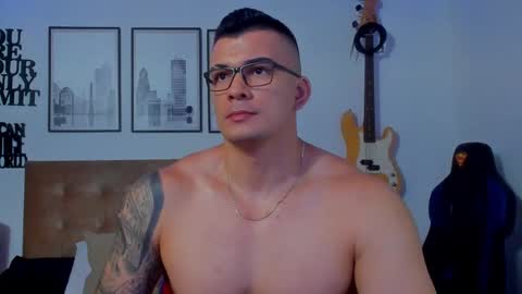 Snapshot of sean_carrera69 chatting on 10.28.25 Sean Carrera online show from 10.28.25