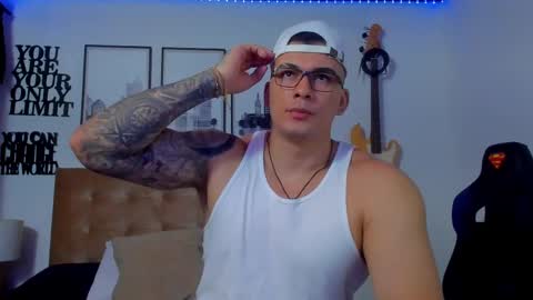 Snapshot of sean_carrera69 chatting on 10.29.25 Sean Carrera online show from 10.29.25