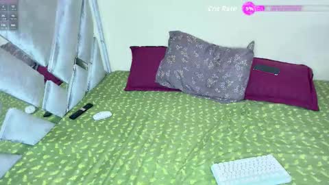 Snapshot of sean_pierre1 chatting on 10.21.25 Sean-pierre online show from 10.21.25