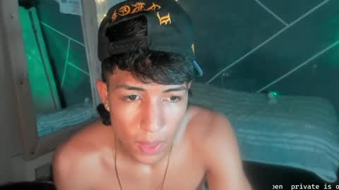 Snapshot of sean_scoth2 chatting on 12.14.24 Sean Scoth online show from 12.14.24