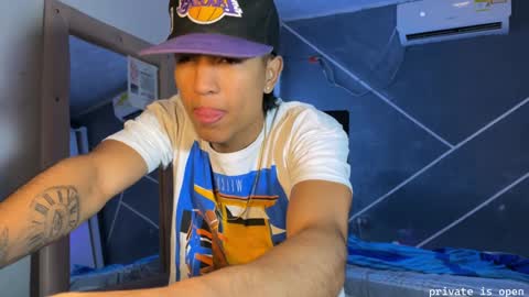 Snapshot of sean_scoth2 chatting on 12.16.24 Sean Scoth online show from 12.16.24