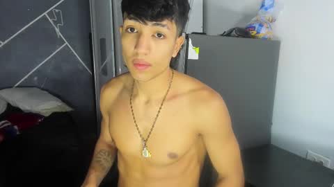 Snapshot of sean_scoth2 chatting on 03.05.25 Sean Scoth online show from 03.05.25