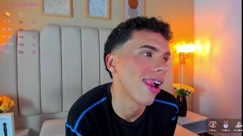 Snapshot of seantroyy chatting on 09.25.25 Sean online show from 09.25.25