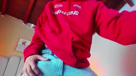 Snapshot of seantroyy chatting on 10.25.25 Sean online show from 10.25.25