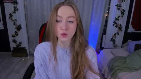 Snapshot of seavia chatting on 09.21.25 Sea online show from 09.21.25