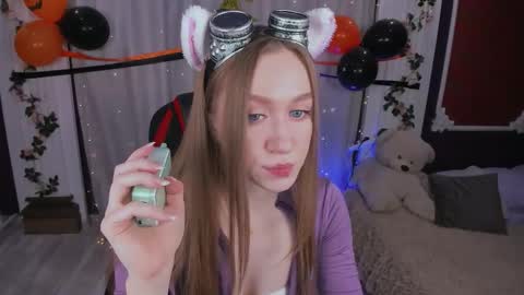 Snapshot of seavia chatting on 11.01.25 Sea online show from 11.01.25