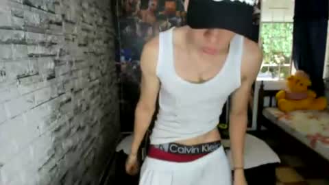 Snapshot of sebas_jusa chatting on 07.17.26 sebas jusa online show from 07.17.26