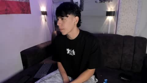 Snapshot of sebas_pretty7 chatting on 04.01.26 sebas_pretty7 online show from 04.01.26