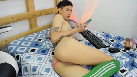 Snapshot of sebastian_0422 chatting on 10.02.25 sebastian 0422 online show from 10.02.25