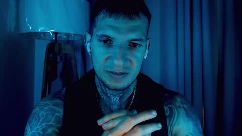 Snapshot of sebastian_muss chatting on 09.28.25 Sebastian online show from 09.28.25