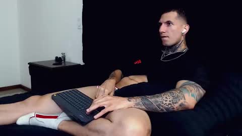 Snapshot of sebastian_muss chatting on 10.07.25 Sebastian online show from 10.07.25