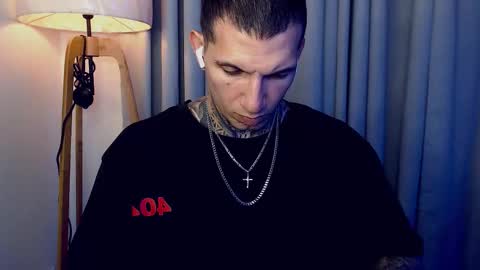 Snapshot of sebastian_muss chatting on 10.14.25 Sebastian online show from 10.14.25