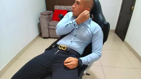 juan  sebastian online show from 02.12.25