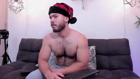 Instagram jeanpaulfit  online show from 12.12.24