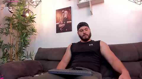 Snapshot of sebastianvilla__ chatting on 10.28.25 Instagram jeanpaulfit online show from 10.28.25
