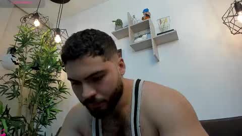 Snapshot of sebastianvilla__ chatting on 11.07.25 Instagram jeanpaulfit online show from 11.07.25