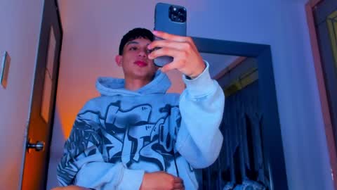 Sebastian online show from 04.02.26