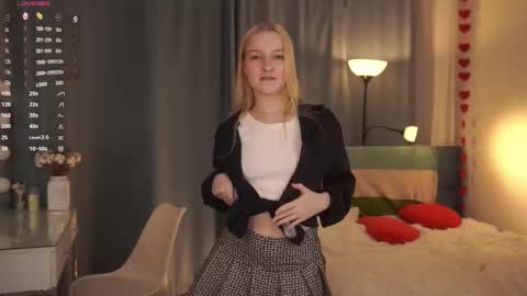 Rina online show from 10.10.25