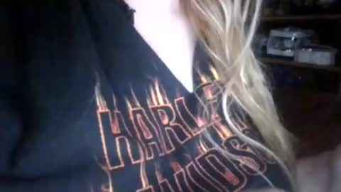 Snapshot of secret18slaveanon chatting on 01.17.26 Sunny online show from 01.17.26