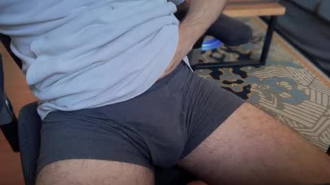 Snapshot of secret_neighbor_ chatting on 10.09.25 secret_neighbor_ online show from 10.09.25