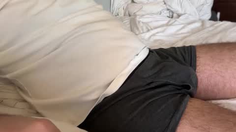 Snapshot of secret_neighbor_ chatting on 10.25.25 secret_neighbor_ online show from 10.25.25