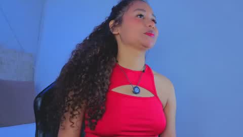 Snapshot of secretestrella chatting on 07.14.26 secretestrell online show from 07.14.26