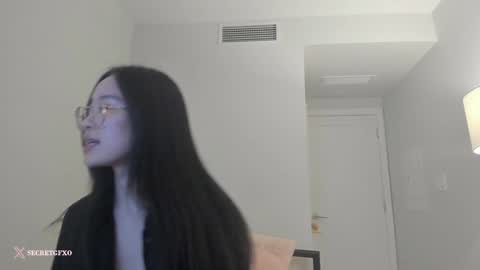 Snapshot of secretgirlfriendxo chatting on 01.26.25 Angela online show from 01.26.25