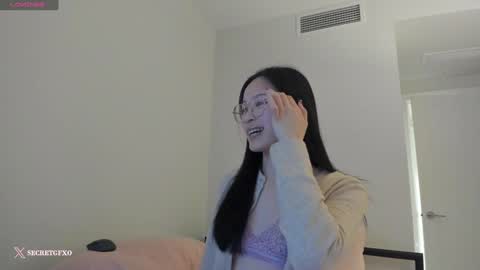 Snapshot of secretgirlfriendxo chatting on 02.02.25 Angela online show from 02.02.25