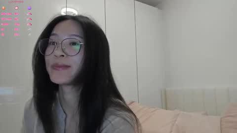 Snapshot of secretgirlfriendxo chatting on 10.24.25 Angela online show from 10.24.25