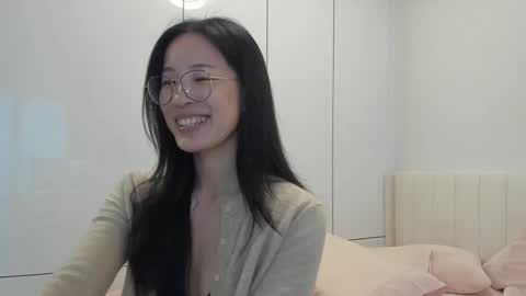 Snapshot of secretgirlfriendxo chatting on 10.28.25 Angela online show from 10.28.25