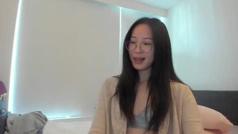 Angela online show from 06.04.26